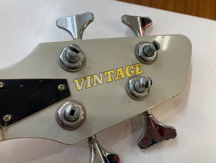フェルナンデス ZO-3, VINTAGE 変形ベース お買取しました