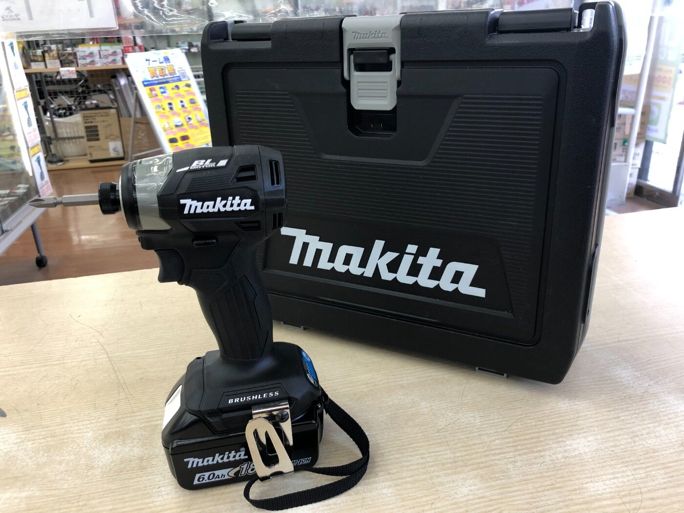 【新品・未使用】マキタmakita インパクトTD173DRGX