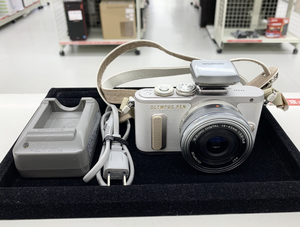めるん　OLYMPUS PEN ミラーレスカメラ シルバージャンク品 めるん様専用 OLYMPUS PEN ミラーレスカメラ シルバージャンク品