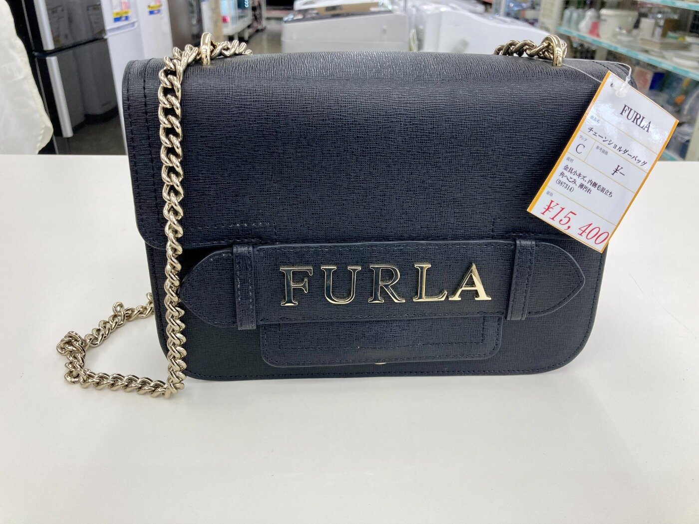 ☆レディース装飾品コーナーとFurlaバッグのご紹介☆ | バッグ・財布 ...